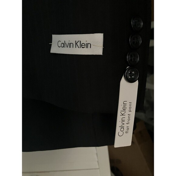NWT Calvin Klein Navy Pinstripe Suite - 42R & 36W Pants. Unhemmed To Tailor To U - Picture 4 of 8